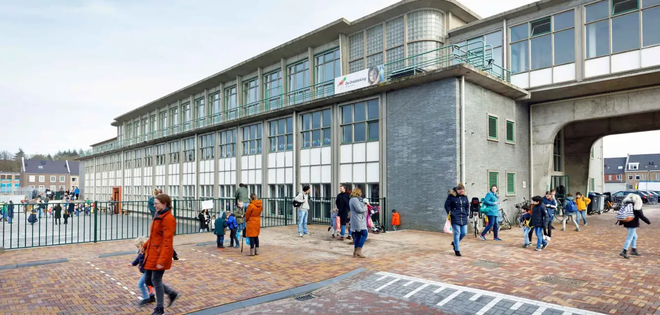 Enka kantinegebouw herbestemt door BOEi