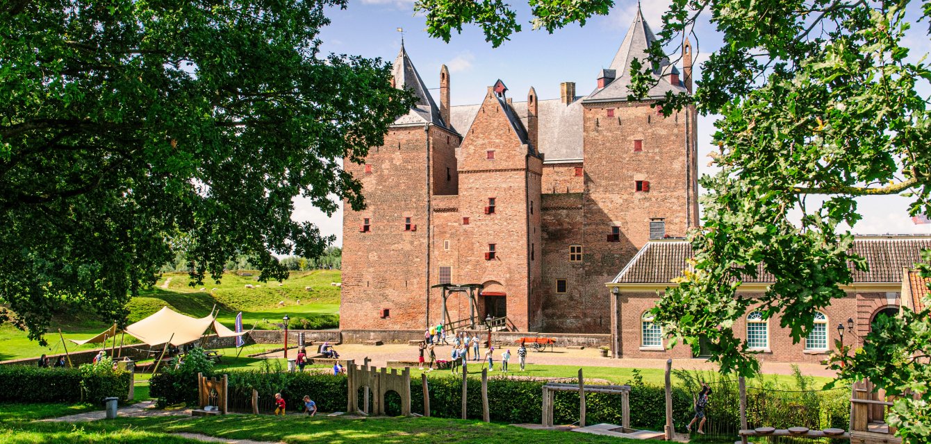 Slot Loevestein_Jos Zwaan