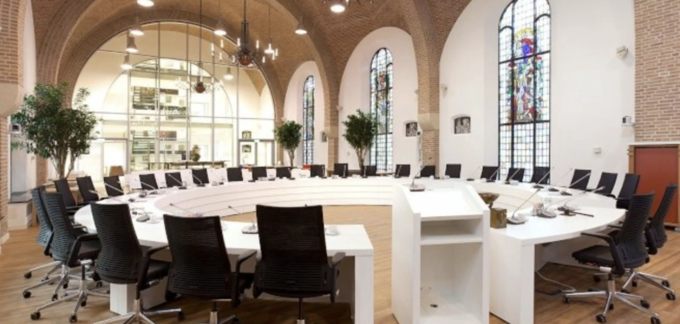 Gemeentehuis Venray - foto Deerns
